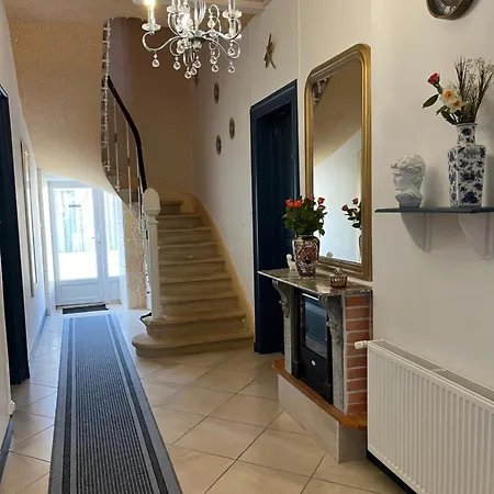 Domaine De L'ourbise Bed & Breakfast